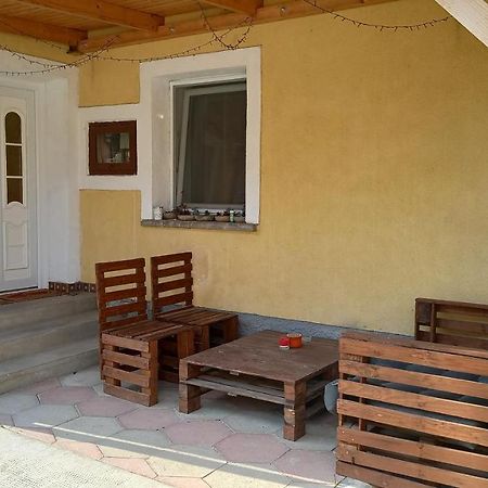 Kucko Apartman Badacsonytordemic Exterior photo