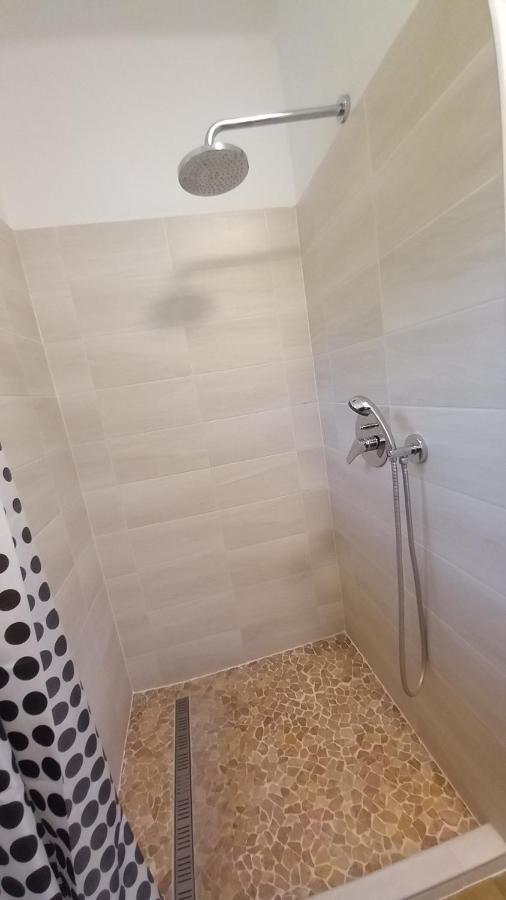 Kucko Apartman Badacsonytordemic Exterior photo